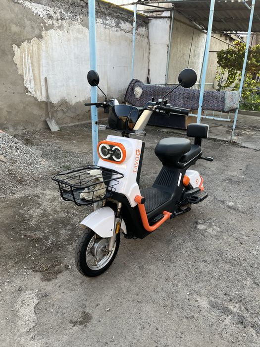 продам. скутер танк 108