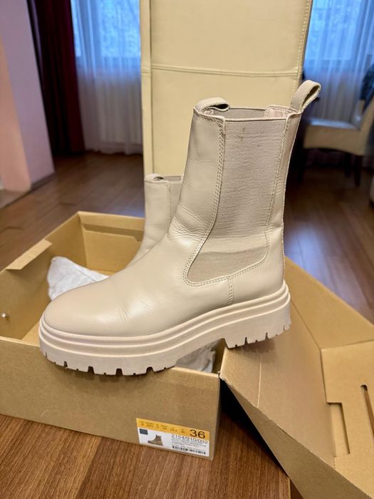 Ghete crem Zara marimea 36