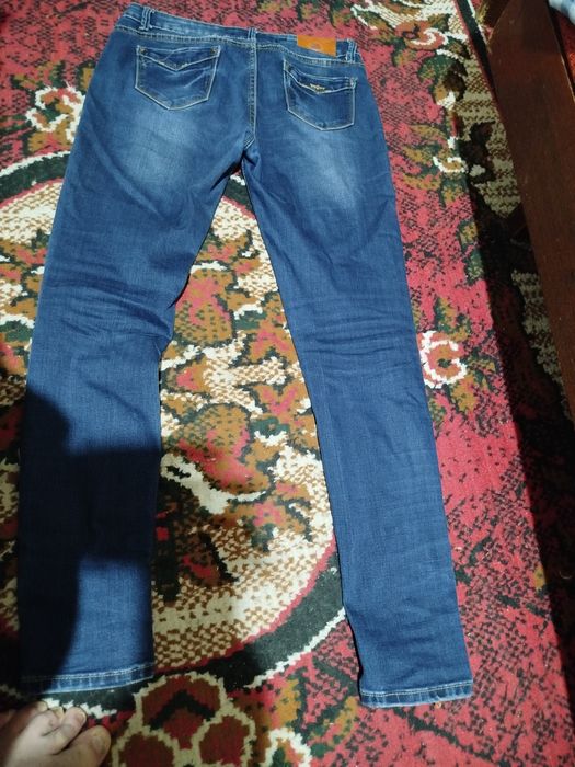 Продаются женские джинцы
