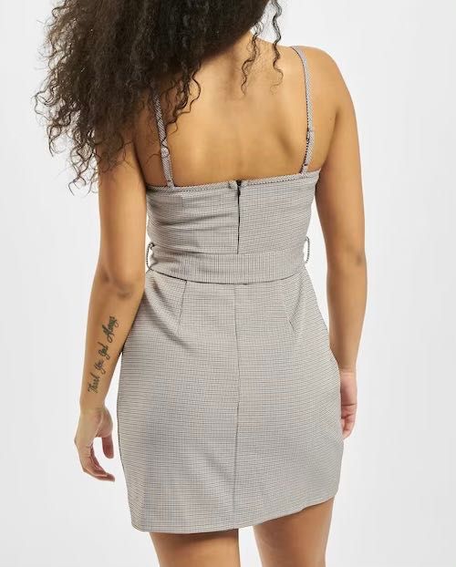 Missguided мини рокля с колан размер XXS