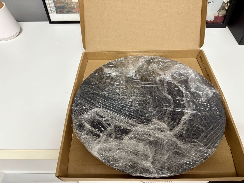 Suport multifuncțional, modern, fabricat din acril negru*