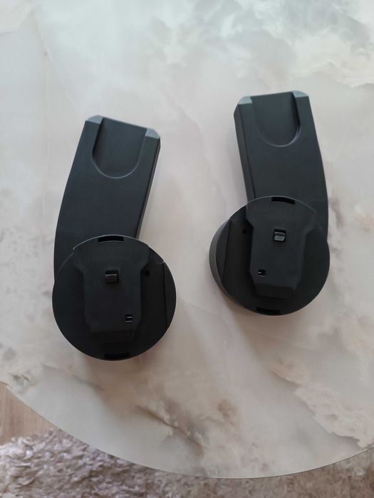 Адаптери за стол за кола Cybex за количка Balios S /Talos S ЧИСТО НОВИ