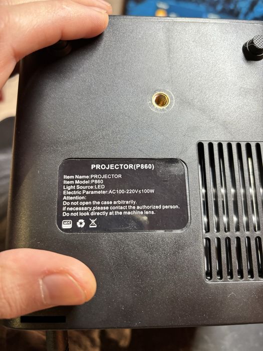 Продам проектор ( домашний кинотеатр )