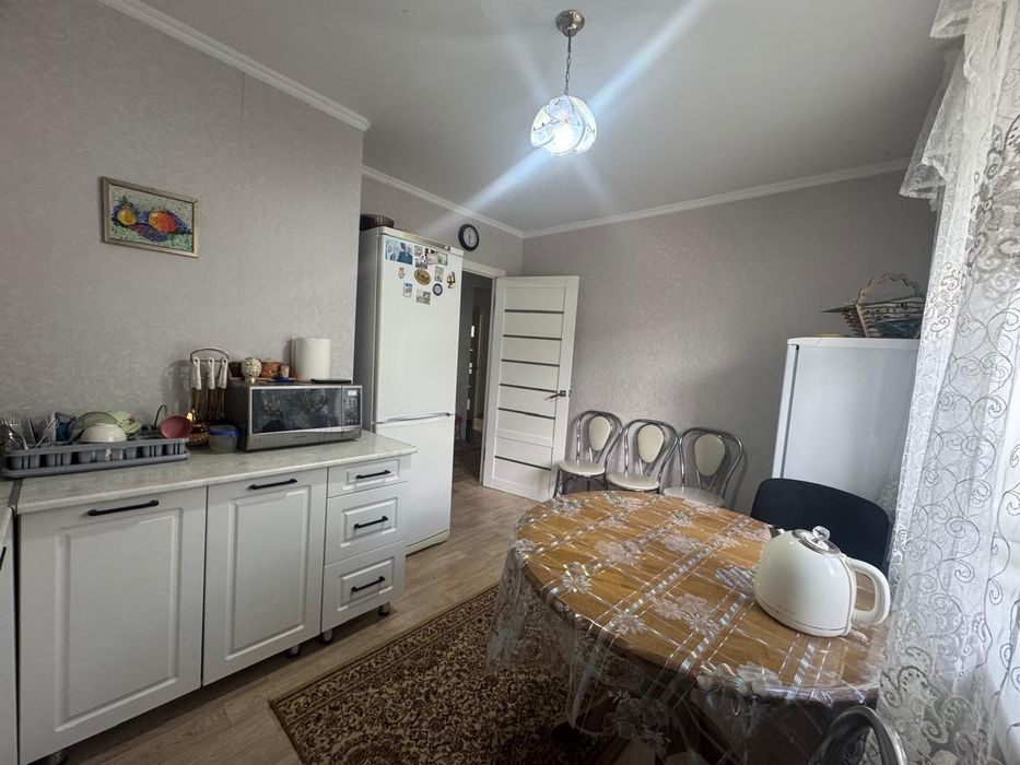 Продам 3 комнатную квартиру