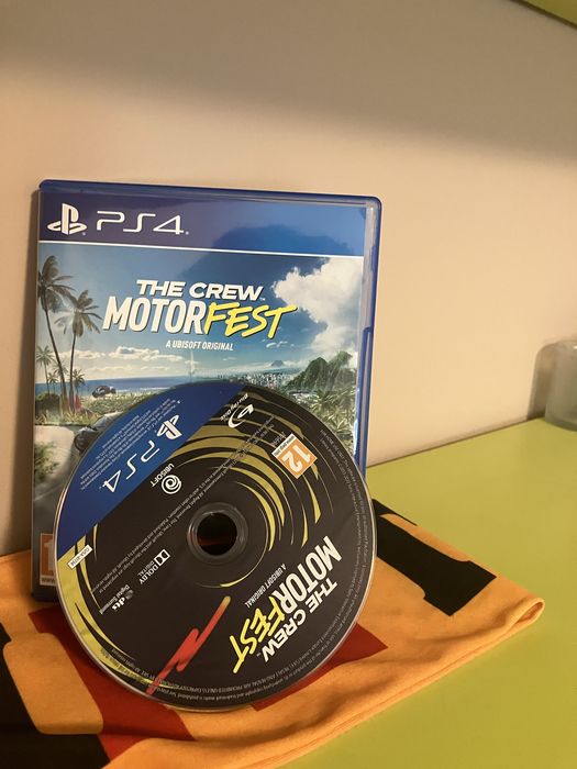Волан за PS4,PS5,PC + игра The Crew Motorfest чисто нова!