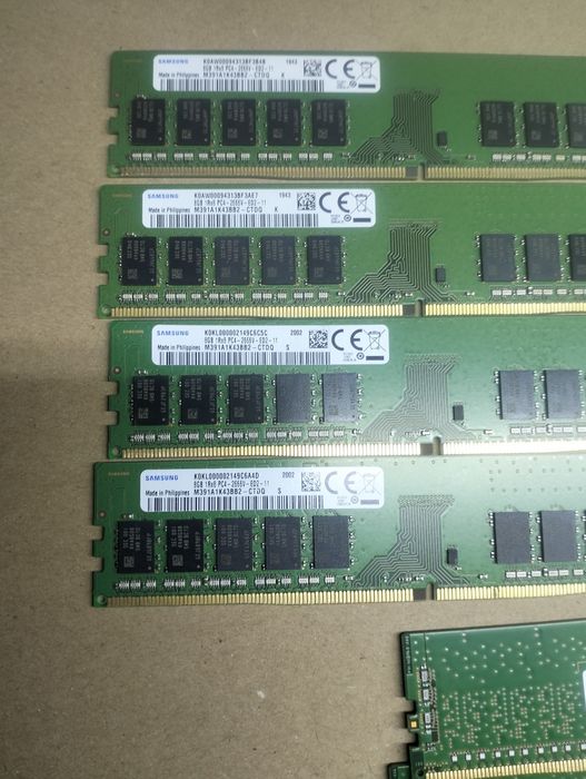 Memorii DDR4 8 Gb
