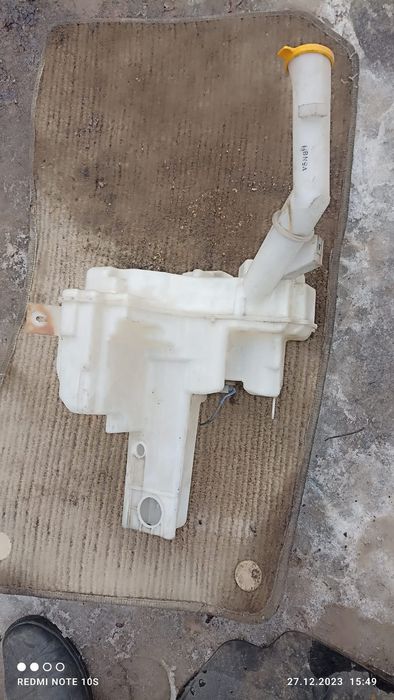 Бочек бачек омывателя Мазда Mazda 3