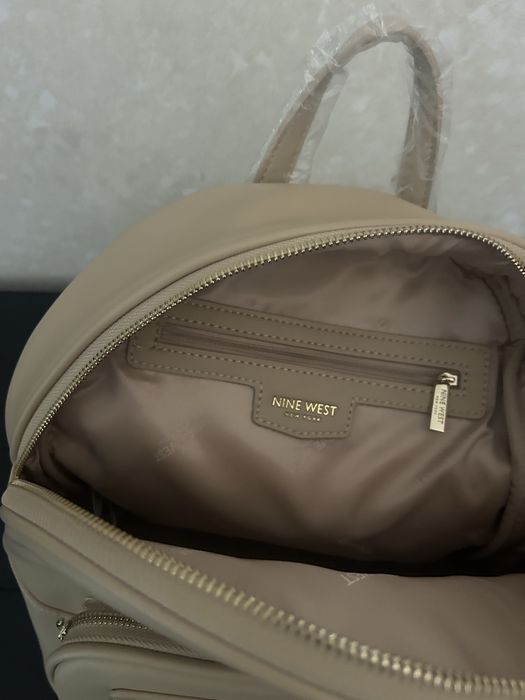 Nine West-дамска раница