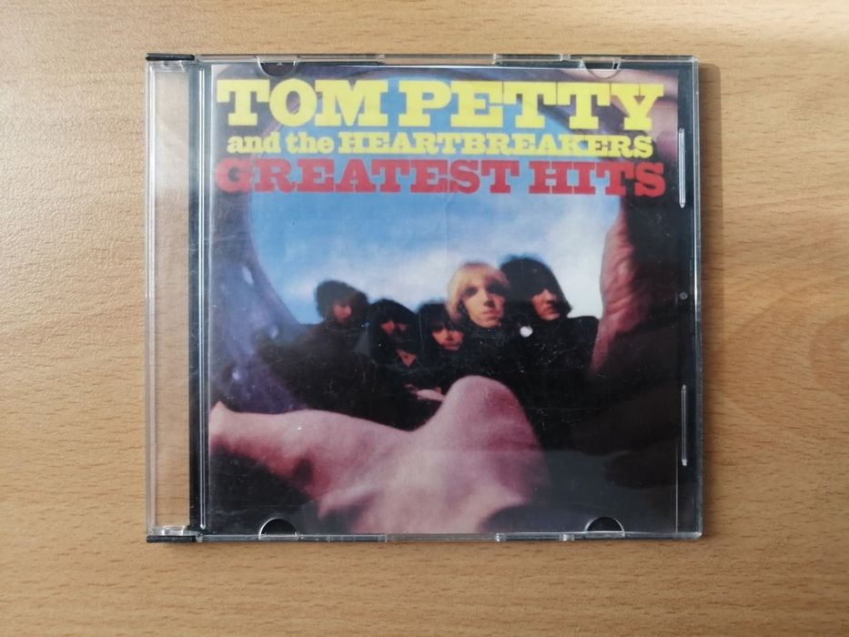 Продавам CD дискове