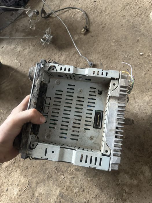 Штатный магнитола