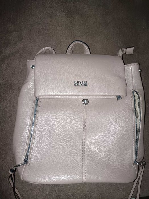 Раница/дамска чанта в много приятен бежав цвят