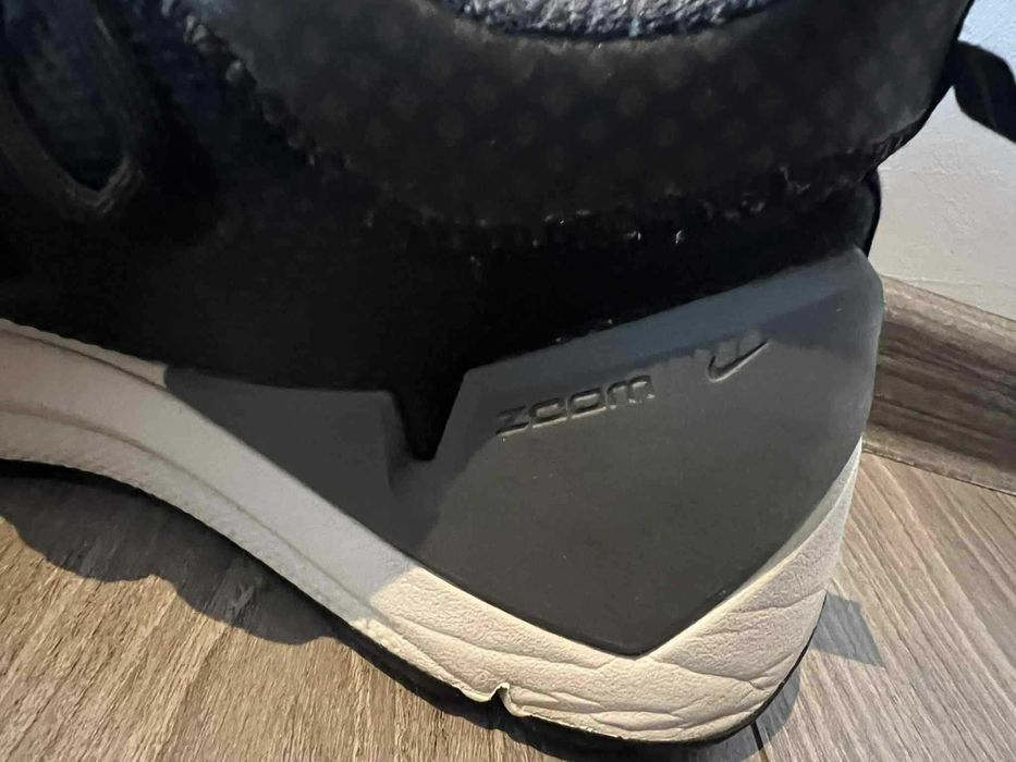 Nike Zoom Sport Grey & Black