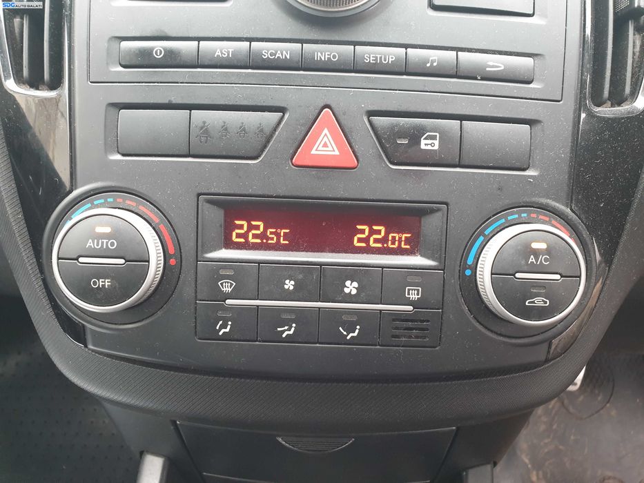 Panou Comanda AC Clima Climatronic Aer Conditionat Kia Ceed 2007 - 2013 [K1348]