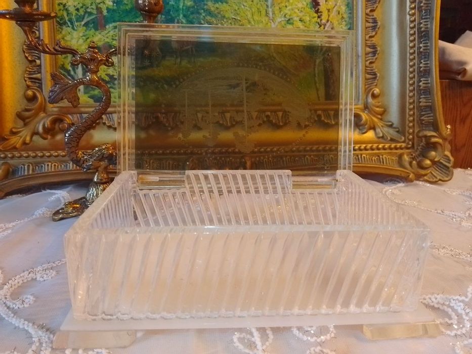 Старинные шкатулки из серебра и оргстекло