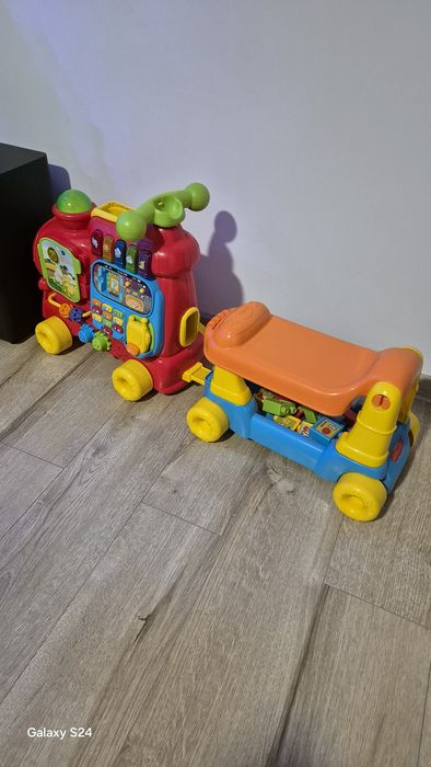 Vând trenulet si calut vtech,masinuta Mercedes,balansoar și moto