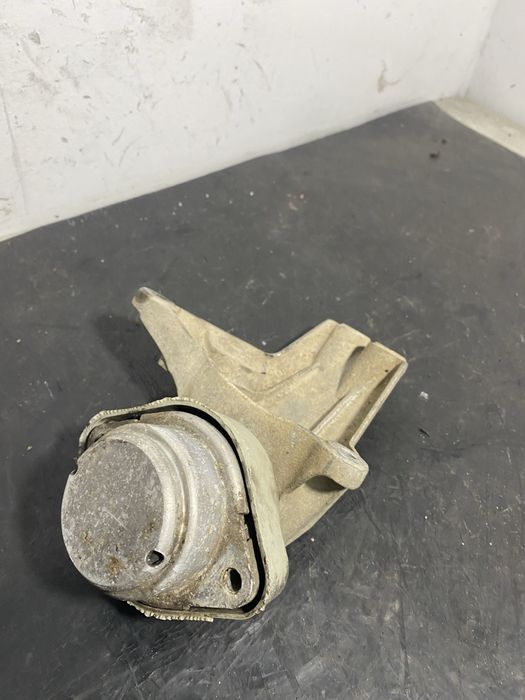 Suport  cutie viteze stanga Audi A6 C6 3.0 TDI | 4F0399113B