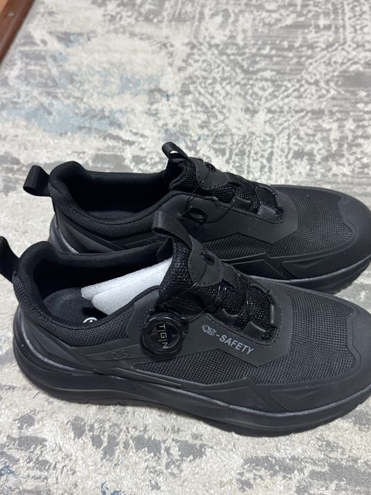 Красовка робочи  40 41 размер