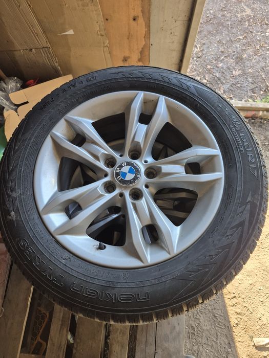 Jante aliaj 17 " BMW cu anvelope iarna 225/60/17