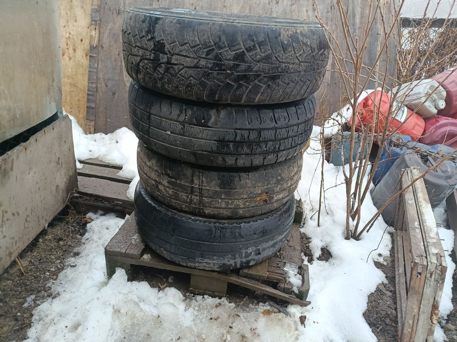 Продам шины хорошего состояния