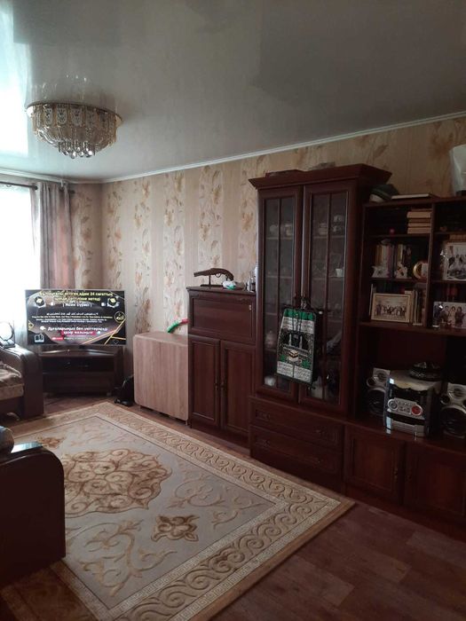 3-комнатная квартира район 8 школы