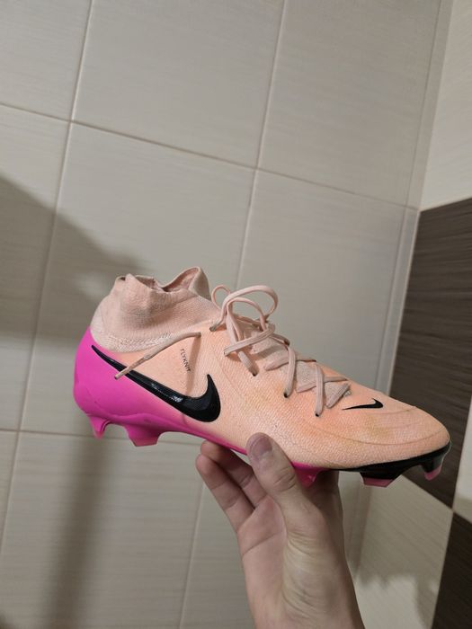 Nike Phantom Luna II Pro FG