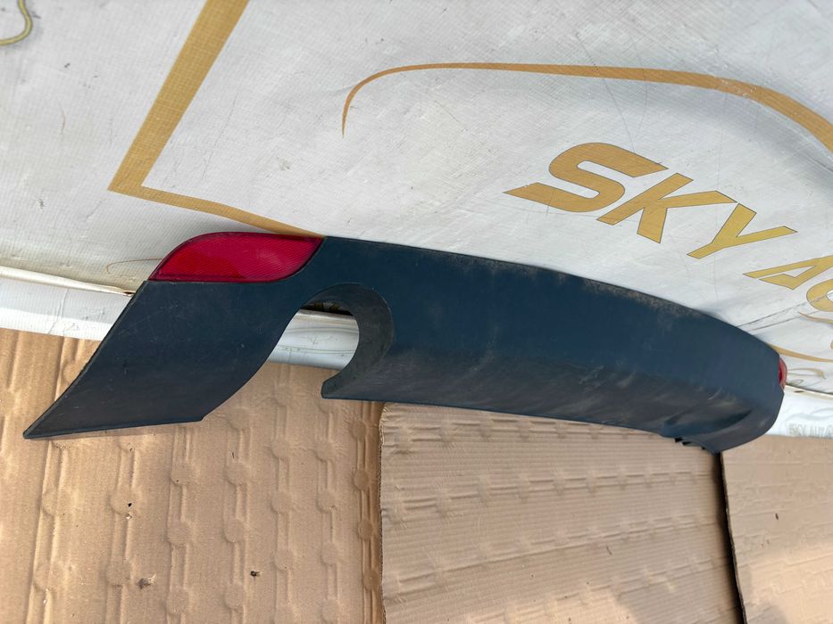 Spoiler inferior complet bara spate Audi A1 dupa 2010 8X0807421
