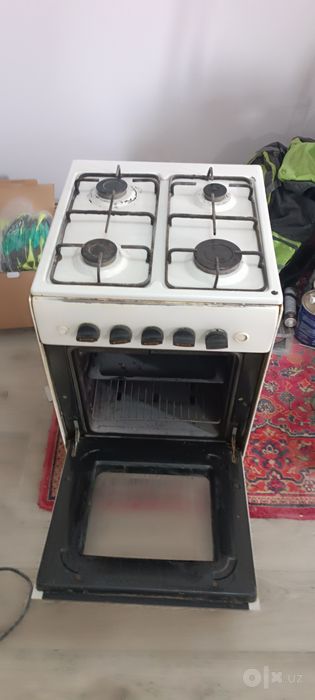 Продам газовую плиту