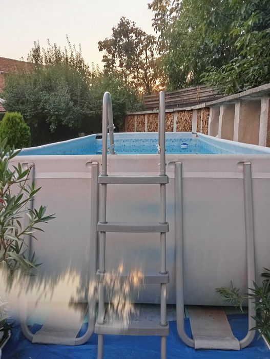 Басейн с помпа Bestway