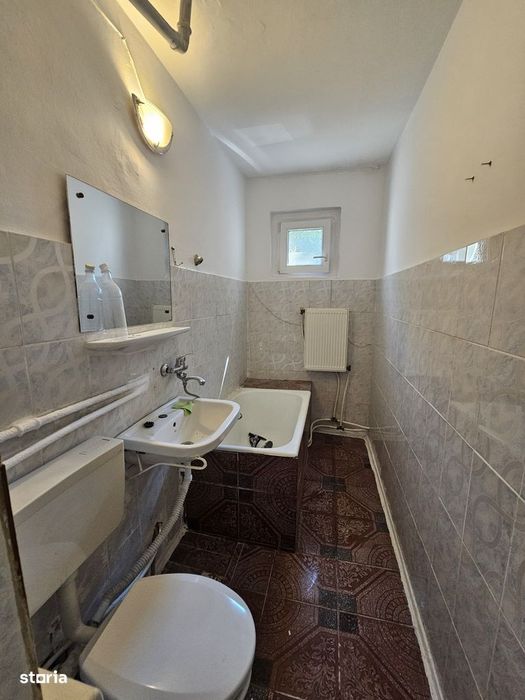 De vânzare apartament cu 2 camere, bulevardul Republicii
