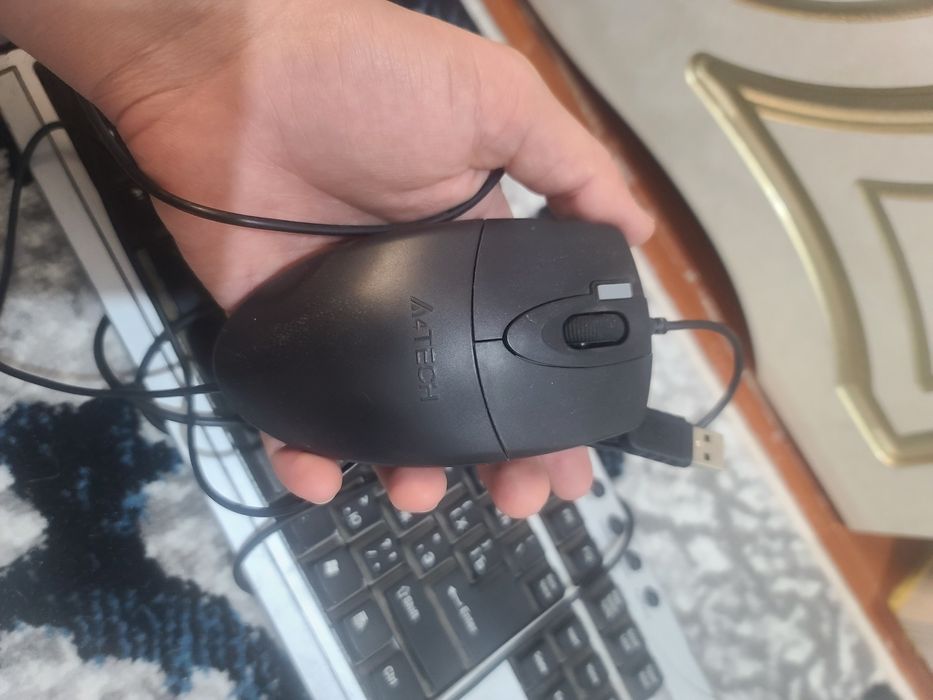 Klaviatura + Sichqoncha + Kovrik