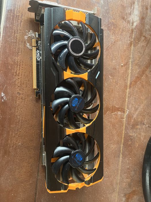 Sapphire Radeon TRI-X R9 290 4G GD5 OC видео карта за компютър