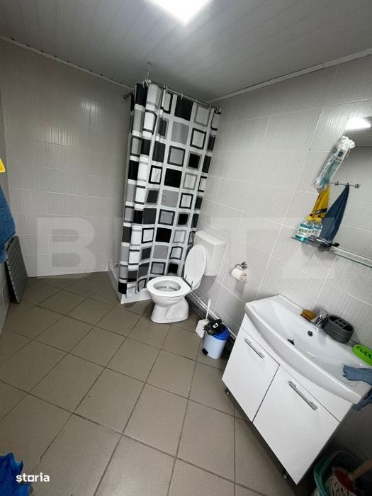 Casa de vanzare, 138 mp, zona Sendreni