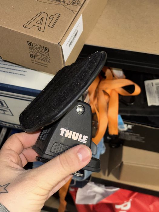 Thule стойка каяк за греди