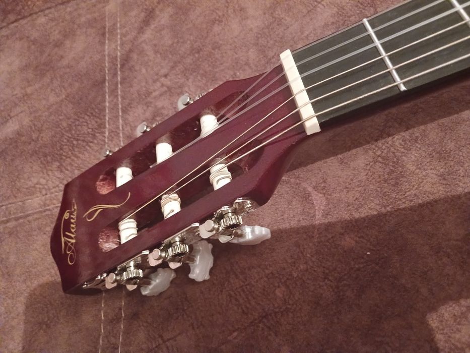 Гитара класическии