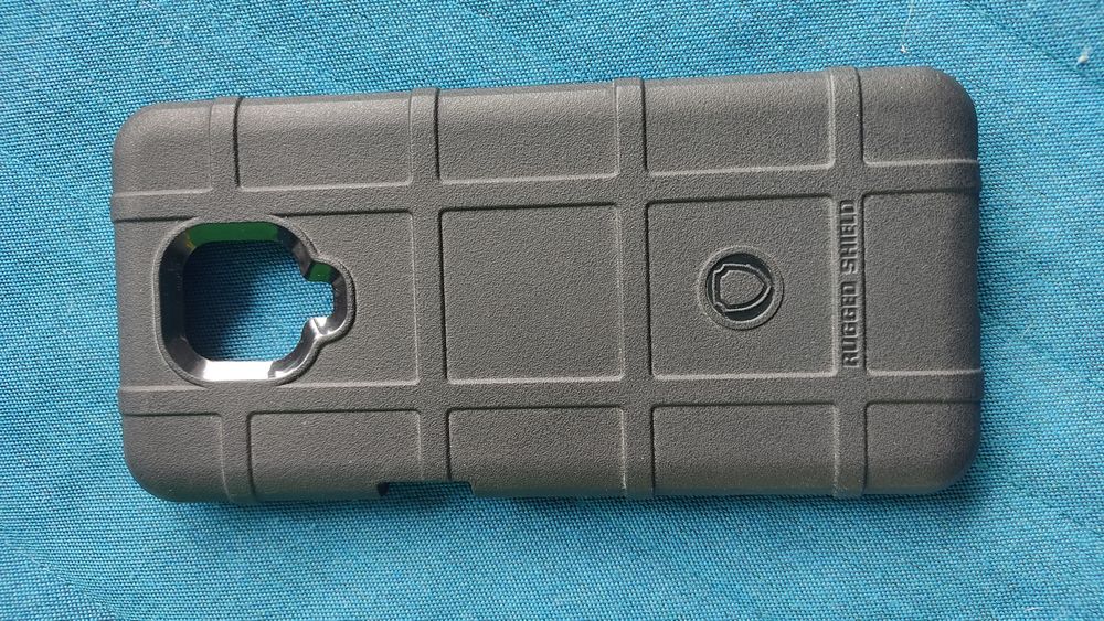 Продавам защитен кейс за Xiaomi Redmi 9S