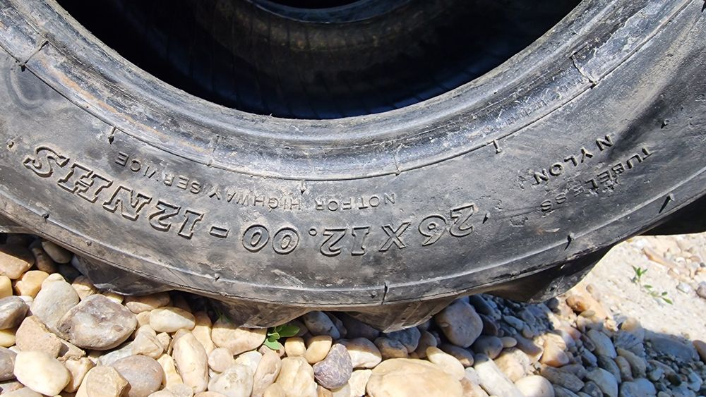 Cauciucuri 26×12.50-12 marca BKT