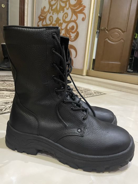 Продам берцы новые