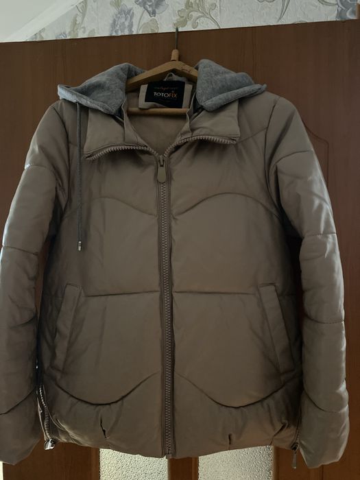 Женская куртка ,экокожа