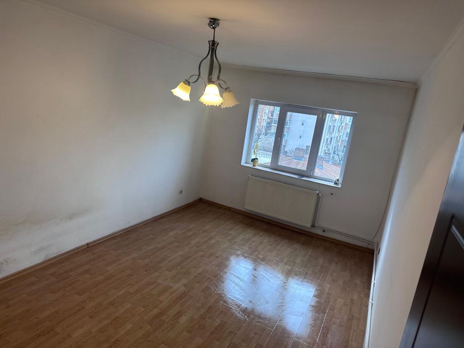 Apartament 2 camere zona centrala