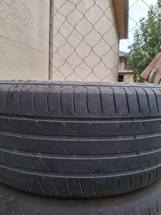 Балон R19 235×50