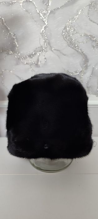 Норковая шапка..