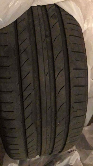 Летни гуми Contınental 225/40 R18