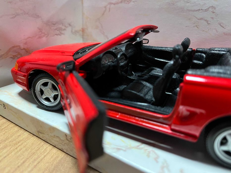 Метална колекционерска количкa FORD EXPLORER/MUSTNAG 1992г.Maisto 1:24