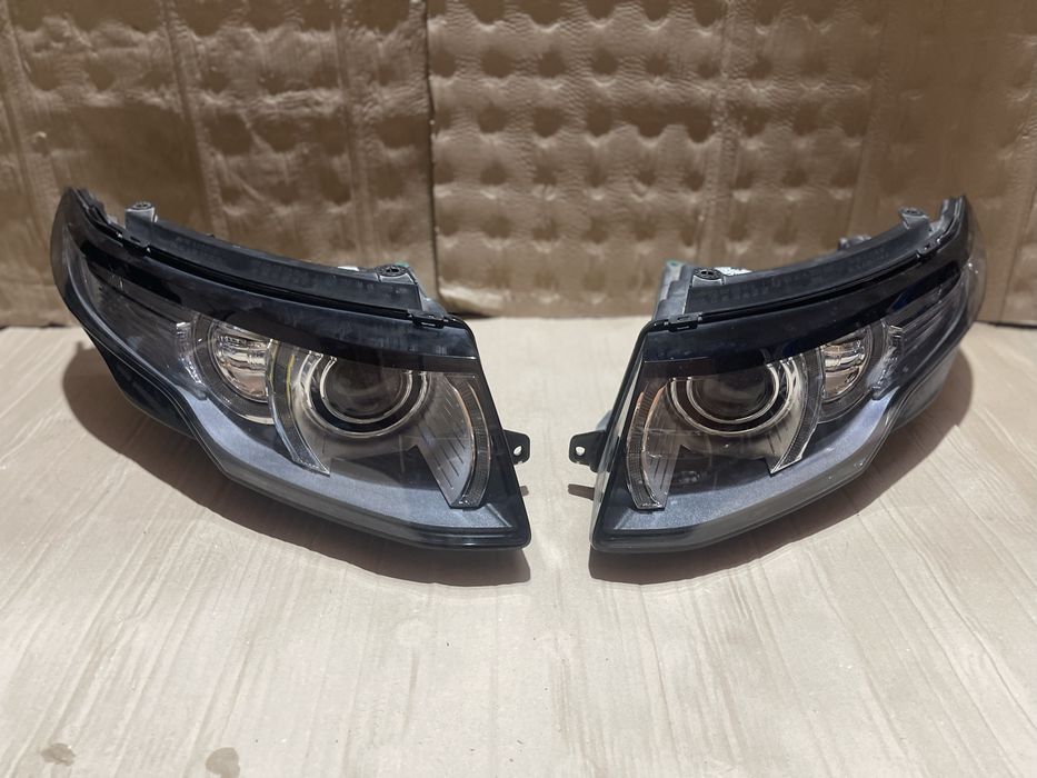 Faruri Far stanga dreapta LED Range Rover Evoque 2.2 d 2010-2015