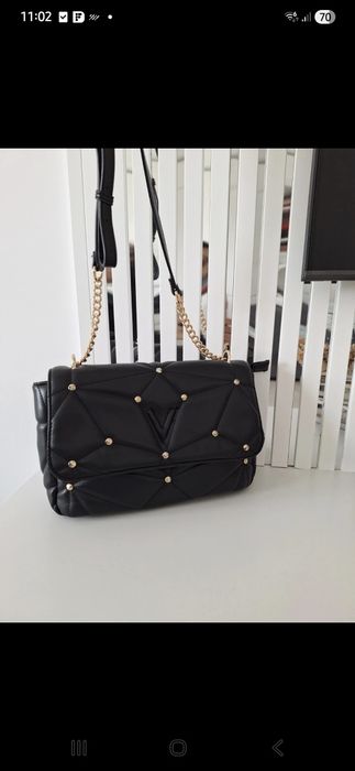 Poseta Valentino superba