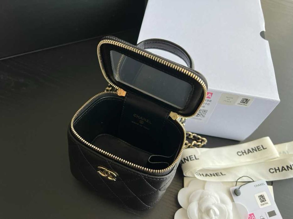 Chanel Vanity bag mini - chained/premium/mini&small
