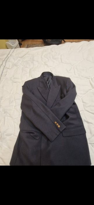 Пиджак двубортный совершенно новый.