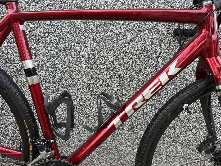 TREK CHECKPOINT ALR 4 (2021) Гравел Велосипед Произведен в САЩ