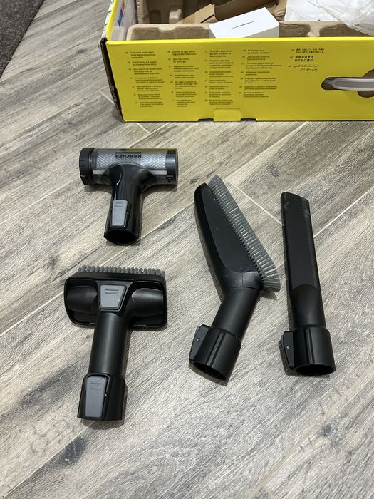 Aspirator vertical Karcher VC7 Cordless Yourmax