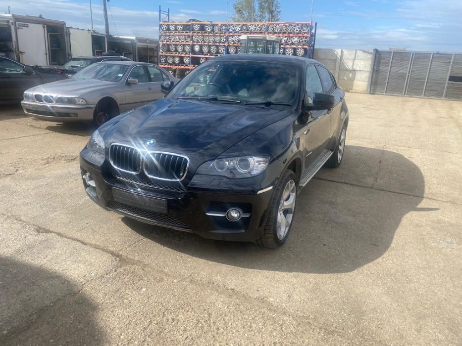 Dezmembram BMW X6 E71 3.0 d -2013/ E71 xDrive 50 i / 4.4 benzina-2012